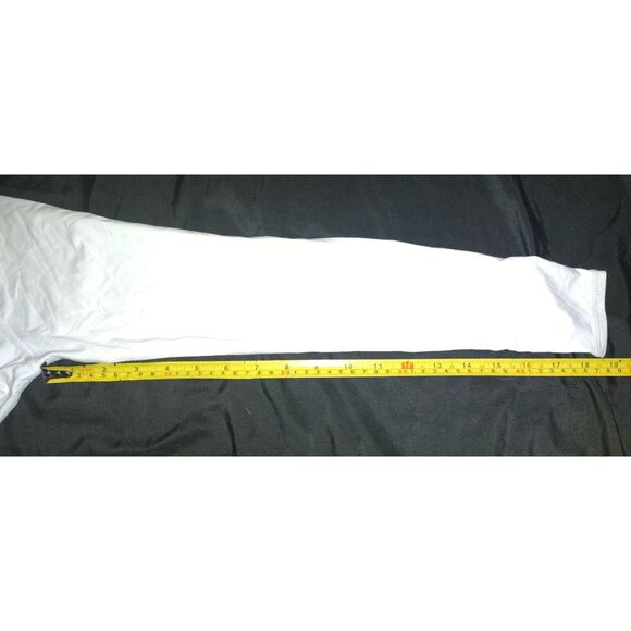 Body Glove Smoothies Let It Be Cross-Over Crop Top Rash Guard Size Small Snow - Picture 6 of 7